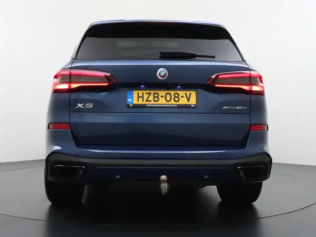 BMW X5 xDrive45e High Executive 2022 Hybride Benzine 6