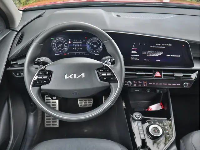Kia Niro EV ExecutiveLine 64.8 kWh 2023 Elektrisch 10