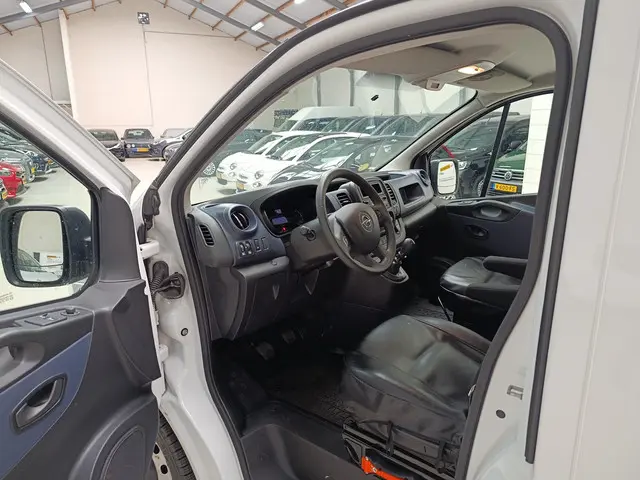 Opel Vivaro 1.6 CDTI L2H1 DC Edition 2018 Diesel 3