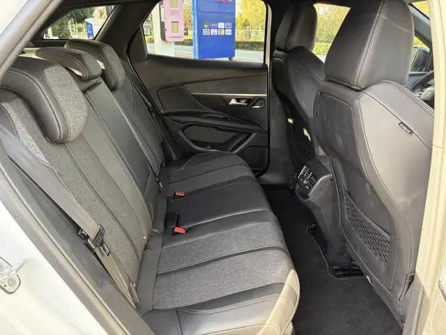 Peugeot 3008 1.6 e-THP GT Line 2018 Benzine 20