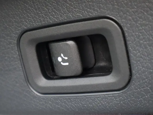 Mercedes-Benz GLB 200 2021 Benzine 11