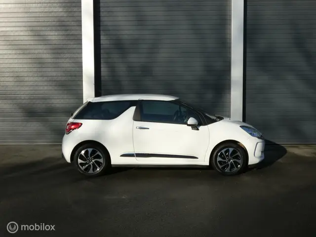 DS DS 3 1.2 PureTech Chic 2016 Benzine 11