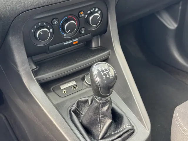 Ford Ka Ka+ 1.2 Trend Ultimate 2018 Benzine 37