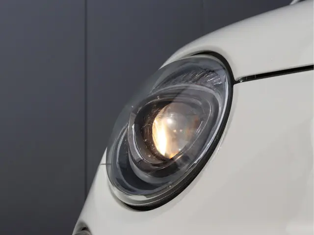 Fiat 500C 0.9 TwinAir Lounge 2017 Benzine 8