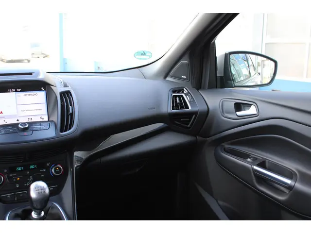 Ford Kuga 1.5 EcoBoost ST Line 2017 Benzine 15