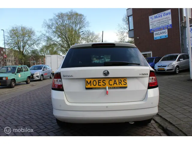 Škoda Fabia Combi 1.2 TSI Style 2015 Benzine 4