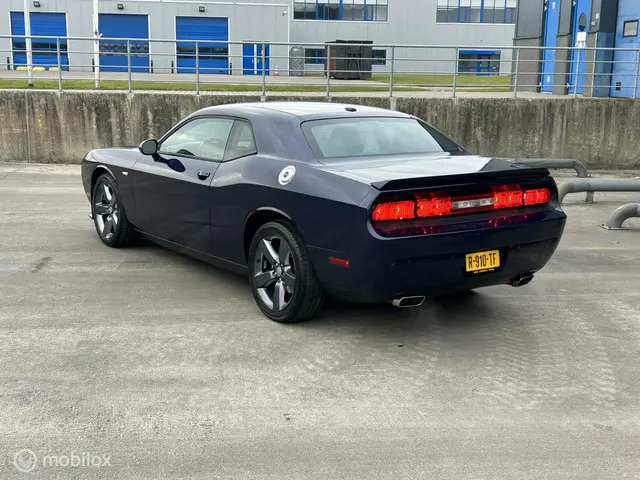 Dodge Challenger 3.6 coupe 2013 Benzine 11
