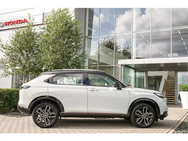 Honda HR-V 1.5i e:HEV ADVANCE STYLE 2024 Hybride Benzine 62