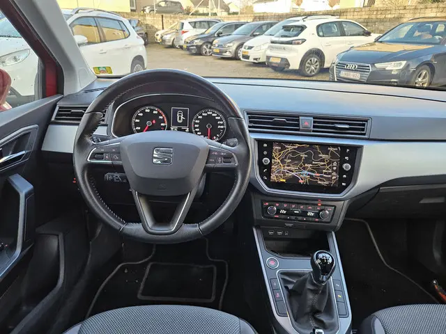 SEAT Arona 1.0 TSI Style Business Intense 2018 Benzine 13
