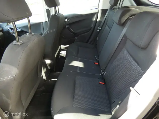Peugeot 208 1.2 Blue Lion / Lage Kmstand / NAP 2016 Benzine 9