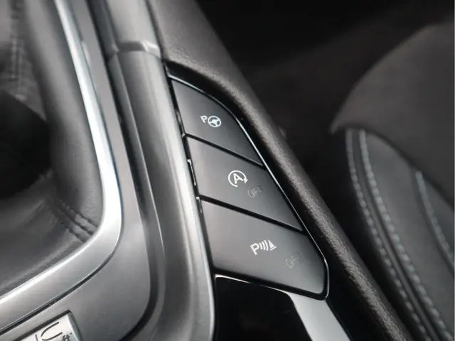 Ford Mondeo 1.5 Titanium 2016 Benzine 34