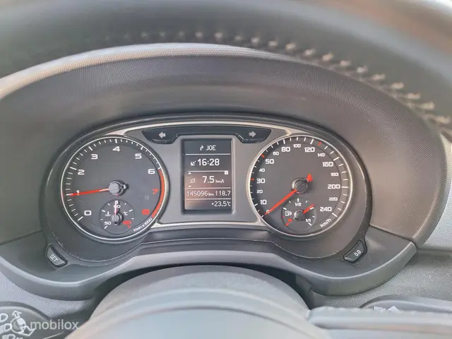 Audi A1 1.0 TFSI ADVANCE navi/s-line pakket 2018 Benzine 13