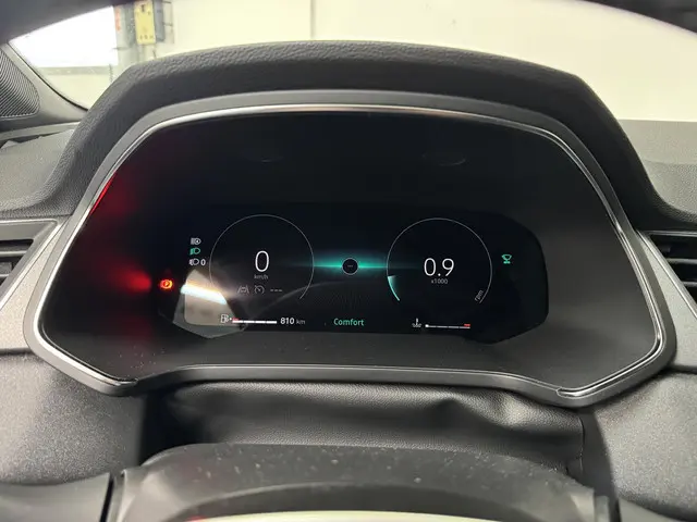 Renault Captur 1.0 TCe 90 techno 2024 Benzine 4