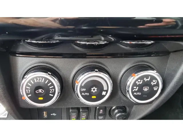 Mitsubishi ASX 1.6 Cleartec Connect Pro+ 2018 Benzine 24