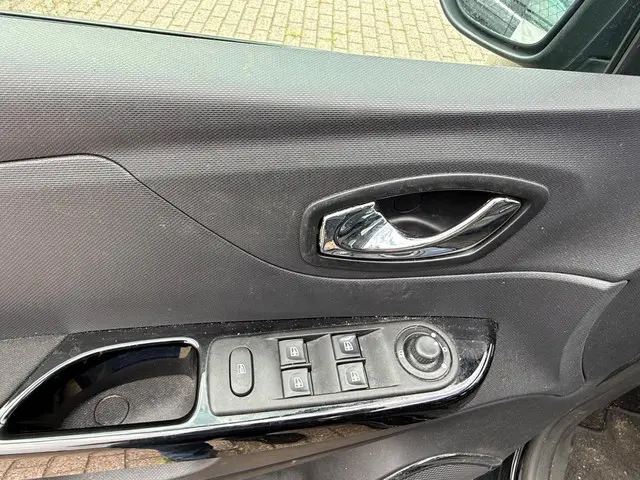 Renault Captur 0.9 TCe Dynamique 2014 Benzine 7