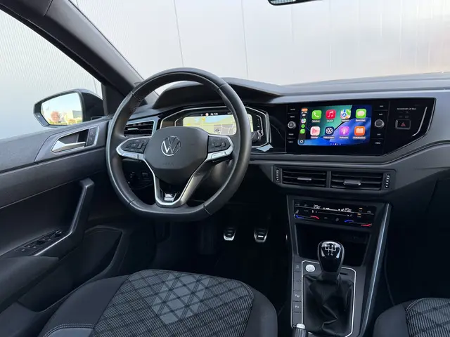 Volkswagen Polo 1.0 TSI R-Line Business 2023 Benzine 10