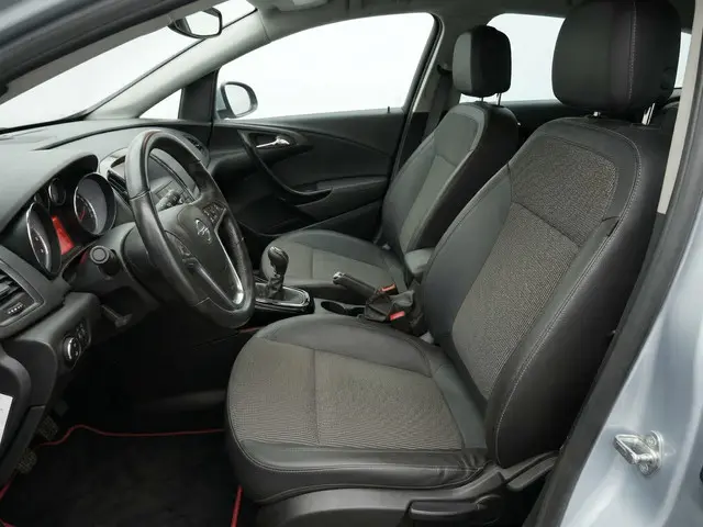 Opel Astra Sports Tourer 1.4 Edition 2016 Benzine 8