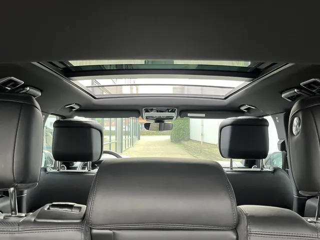 Land Rover Range Rover 4.4 SDV8 Vogue 2018 Diesel 35