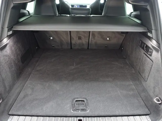 BMW iX xDrive40 M Sport Plus 77 kWh- 2023 Elektrisch 36