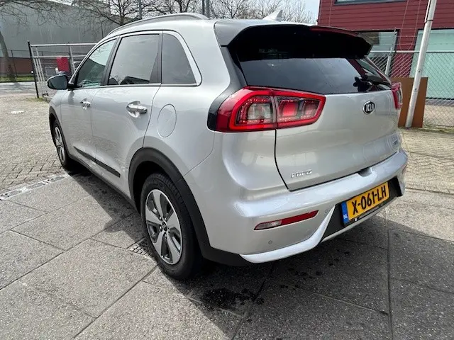 Kia Niro 1.6 GDi Hybrid DynamicLine 2019 Hybride Benzine 6