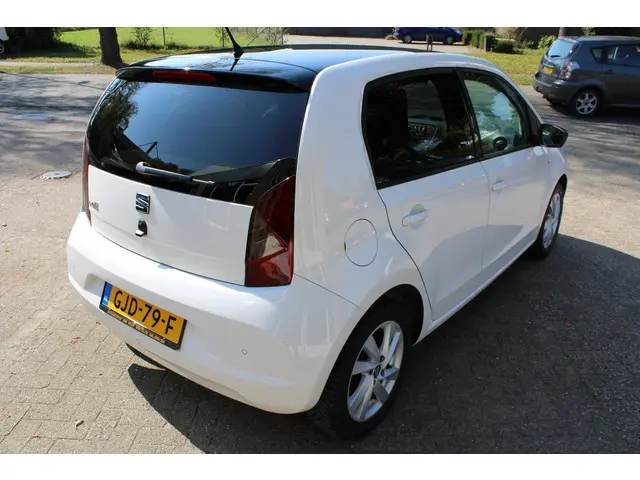 SEAT Mii 1.0 Sport 2015 Benzine 4