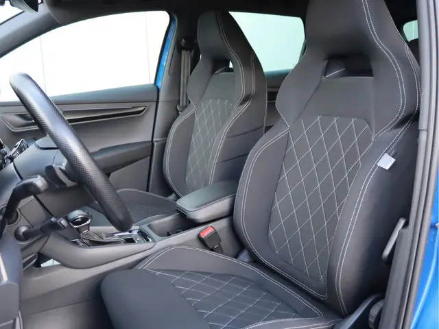 Škoda Karoq 1.5 TSI ACT Sportline 2019 Benzine 4
