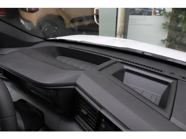 Renault Master T35 2.0 dCi 130 L2H2 Start 2024 Diesel 34