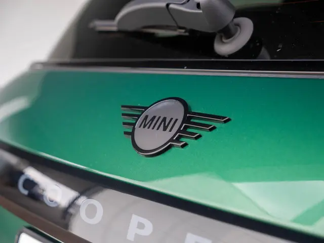 MINI 3-Deurs John Cooper Works 2025 Benzine 57