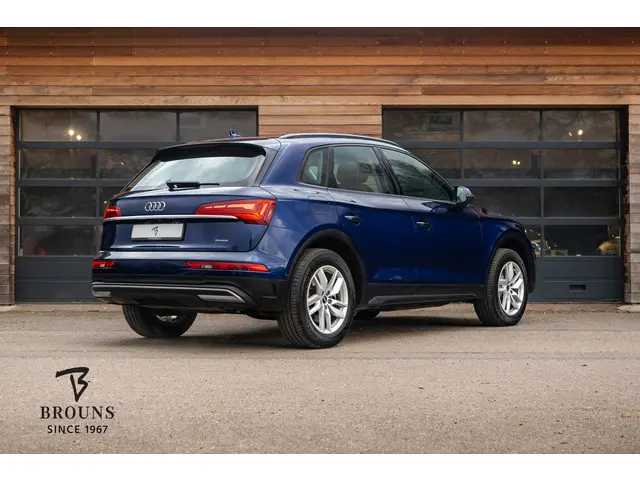 Audi Q5 50 TFSI e 2021 Hybride Benzine 3