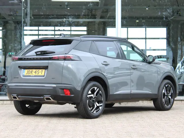 Peugeot 2008 1.2 PT 130 GT 2024 Benzine 6