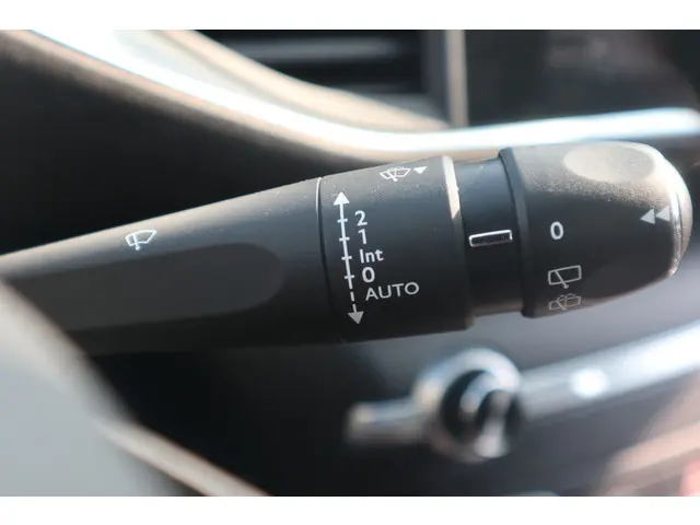 Peugeot 308 SW 1.2 PureTech Tech Edition 2019 Benzine 20