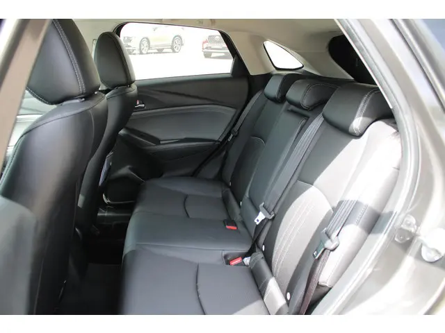 Mazda CX-3 2.0 SkyActiv-G 121 Luxury 2021 Benzine 27