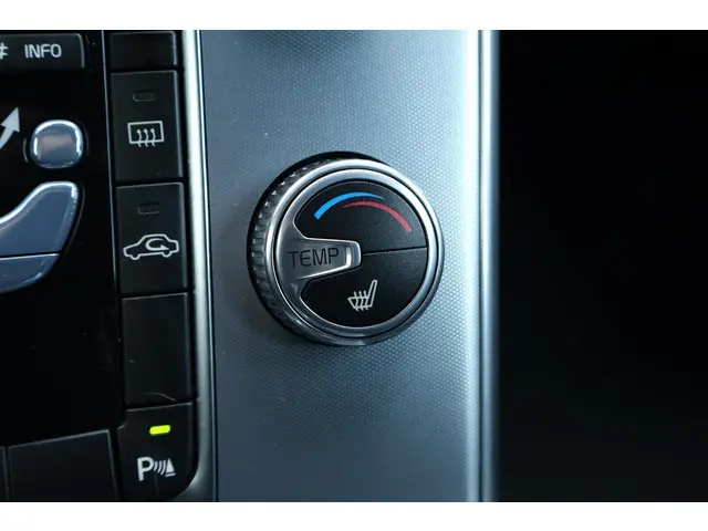 Volvo V60 2.0 T3 Polar+ Dynamic 2017 Benzine 17