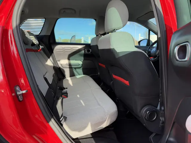 Citroën C3 Aircross 1.2 PureTech S&S Shine 2018 Benzine 9