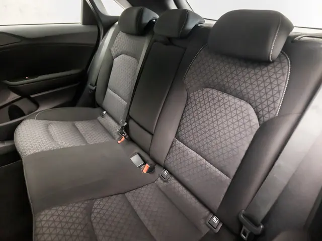 Kia Ceed 1.0 T-GDi DynamicLine 2018 Benzine 14