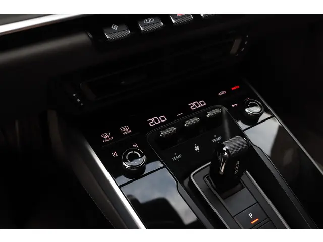 Porsche 911 992 3.0 Carrera 4S | 2019 Benzine 41