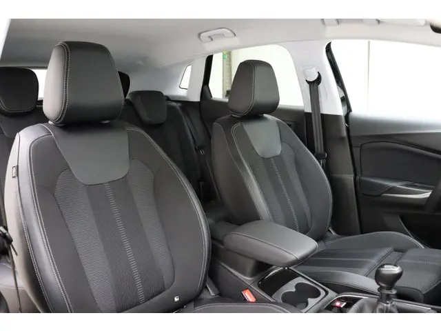 Opel Grandland 1.2 Turbo GS 2023 Benzine 15