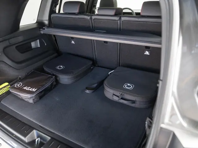 Mercedes-Benz EQB 250+ AMG Line LIMITED 2025 Elektrisch 8