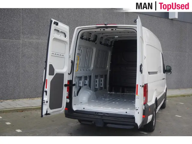 MAN TGE 3.180 4X4 2024 Diesel 30