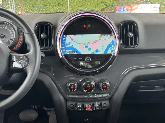 MINI Countryman Mini 1.5 One Pepper 2021 Benzine 16