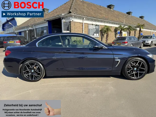 BMW 4 Serie Cabrio 428i High Executive 2015 Benzine 8