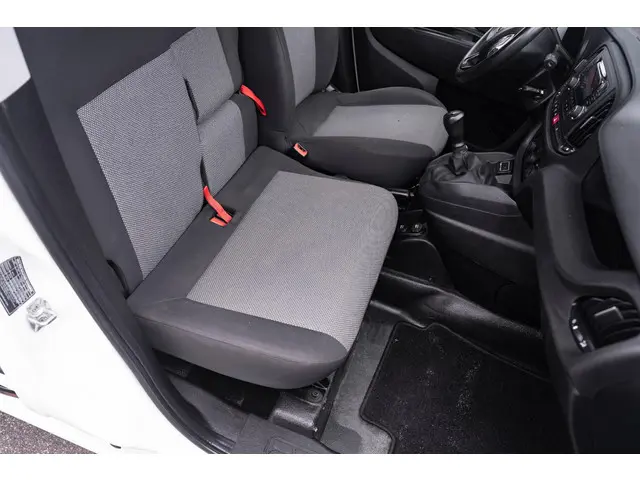 Fiat Doblò 1.3 MJet 90 pk L1H1 2015 Diesel 25