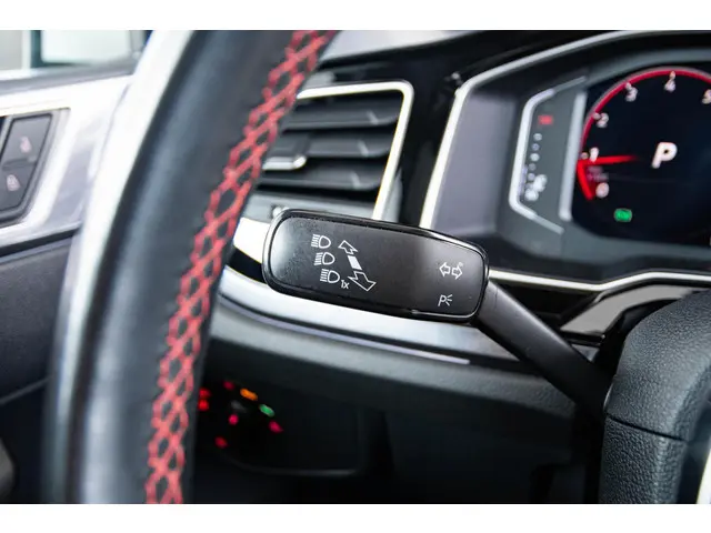 Volkswagen Polo 2.0 TSI GTI 2019 Benzine 35