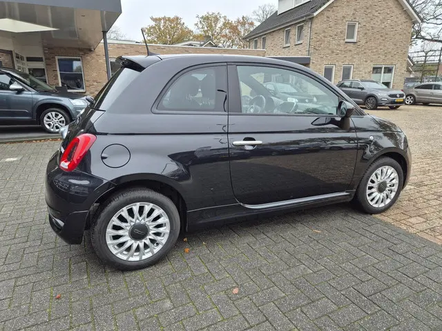 Fiat 500 1.0 Hybrid Rockstar 2021 Hybride Benzine 9