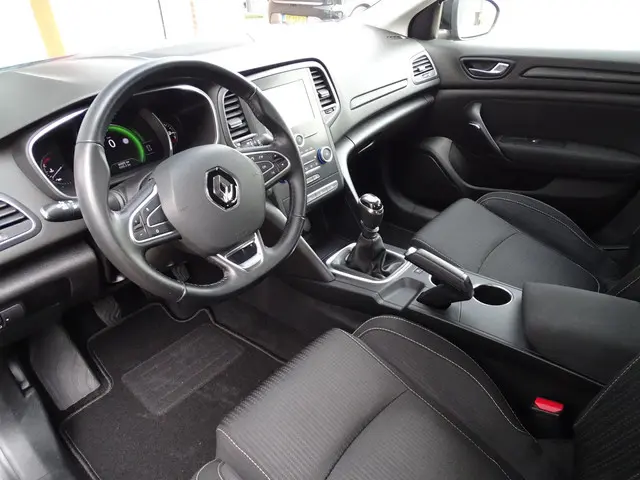 Renault Mégane Estate 1.2 TCe Limited 2017 Benzine 10