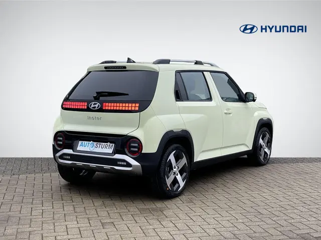 Hyundai Inster Evolve 49 kWh 2025 Elektrisch 4