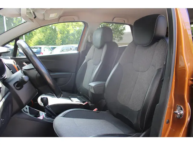 Renault Captur 1.2 TCe Intens 2019 Benzine 29