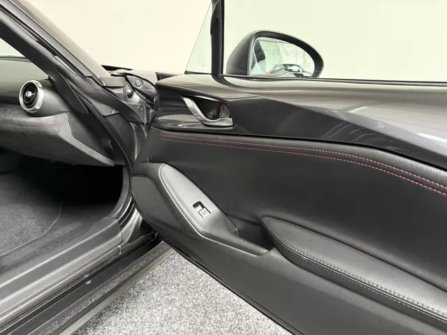 Mazda MX-5 RF 2.0 SkyActiv-G 160 GT-M 2017 Benzine 10