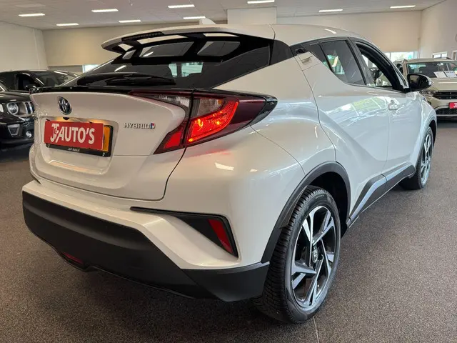 Toyota C-HR 1.8 Hybrid Dynamic 2022 Hybride Benzine 5