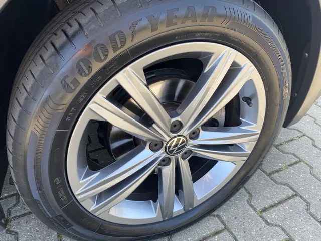 Volkswagen T-Cross 1.0 TSI Style 2021 Benzine 6